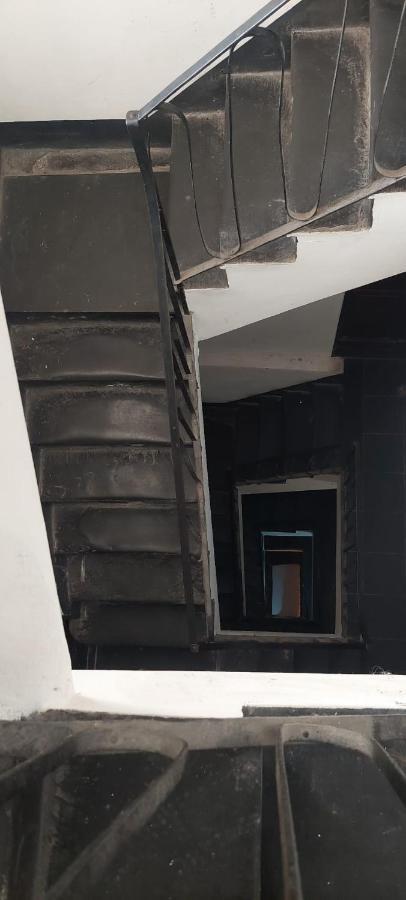 Apartament La Graziosa Del Carmine Genua Zewnętrze zdjęcie